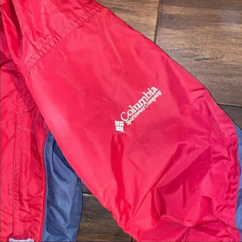 Columbia Ladies Jacket    - Picture 2 of 5
